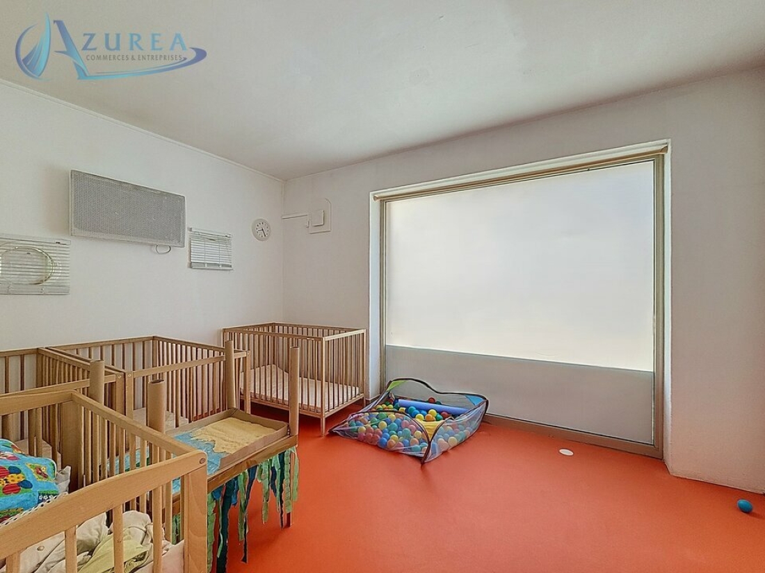 Photo 6 – location Locaux commerciaux	MONTAUROUX (83440)