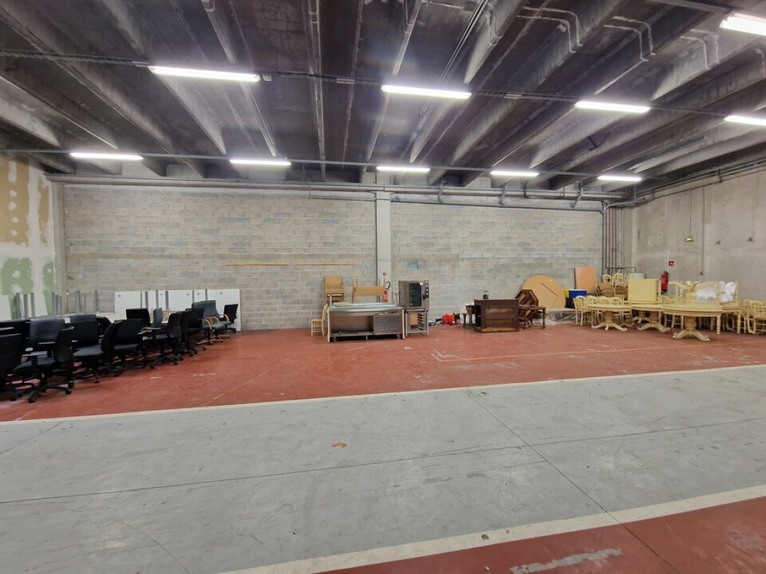 Photo 6 – location Entrepôts / activités	VALLAURIS (06220)