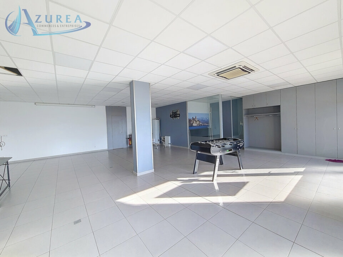 Photo 2 – location Locaux commerciaux	ANTIBES (06600)