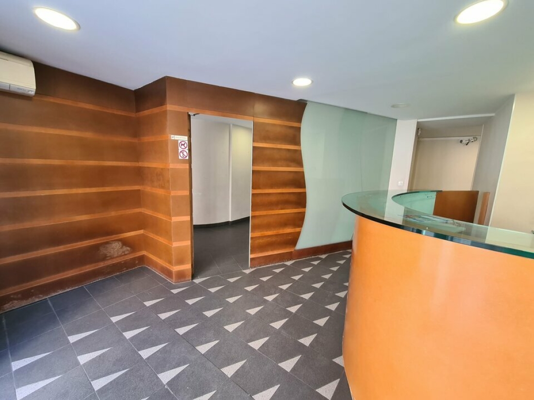 Photo 2 – location Locaux commerciaux	NICE (06000)