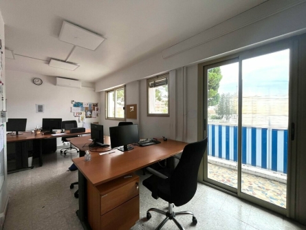 Photo 4 – location bureaux	CAGNES SUR MER (06800)