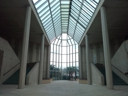 Photo 2 – location bureaux	CANNES LA BOCCA (06150)