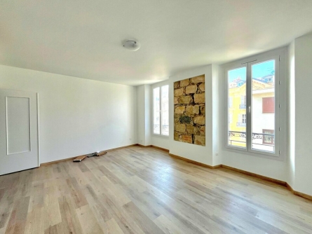 Photo 2 – location bureaux	NICE (06000)