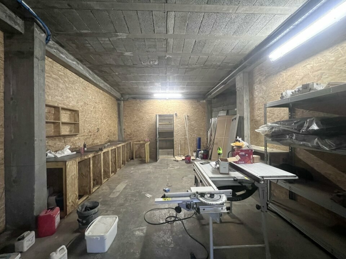 Photo 4 – vente Entrepôts / activités	NICE (06100)