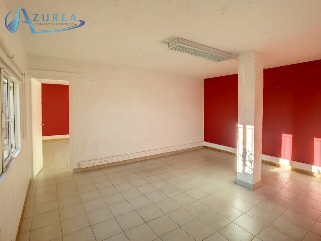 Photo 4 – vente Entrepôts / activités	CARROS (06510)