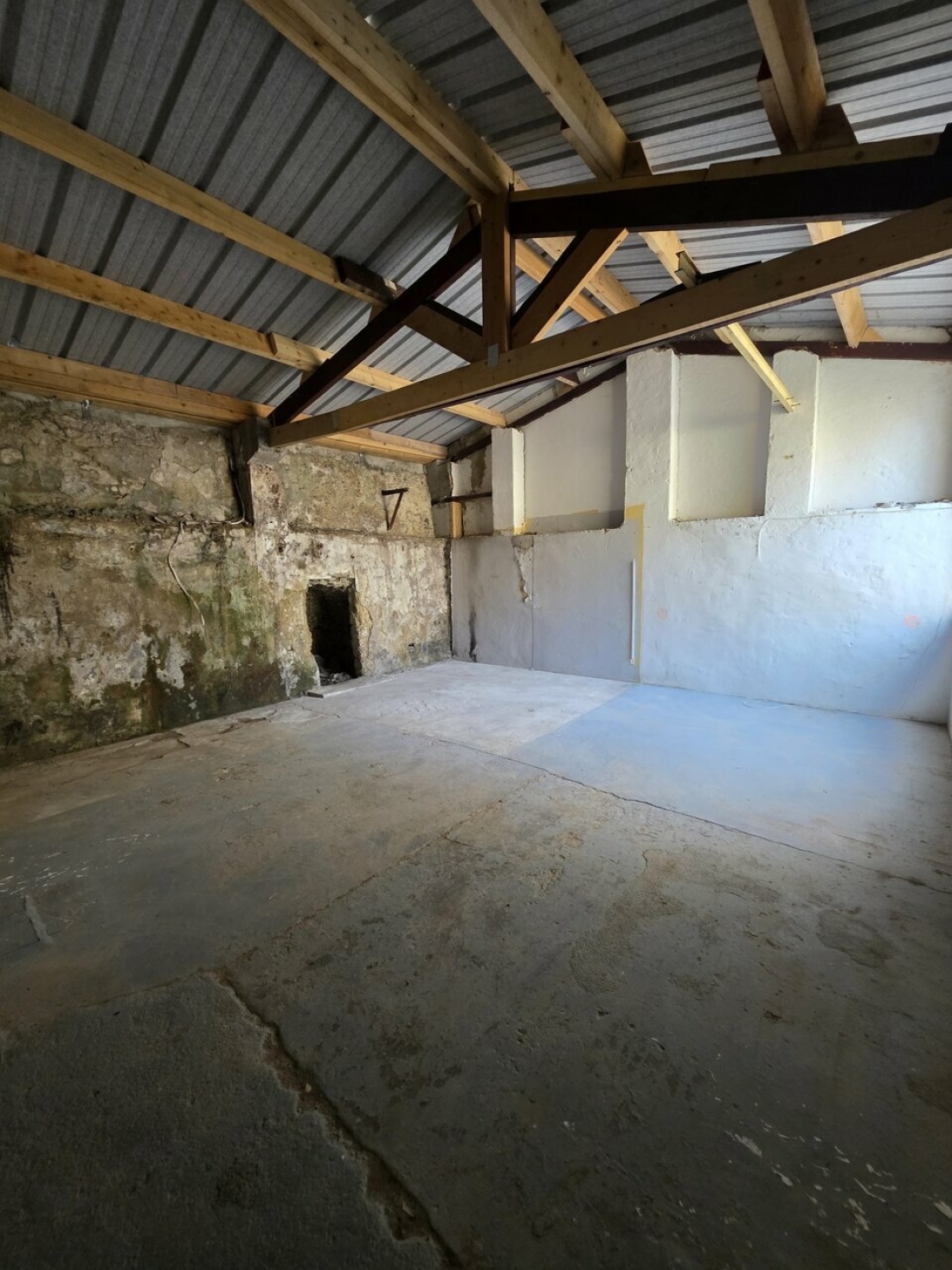Photo 2 – location Entrepôts / activités	NICE (06000)