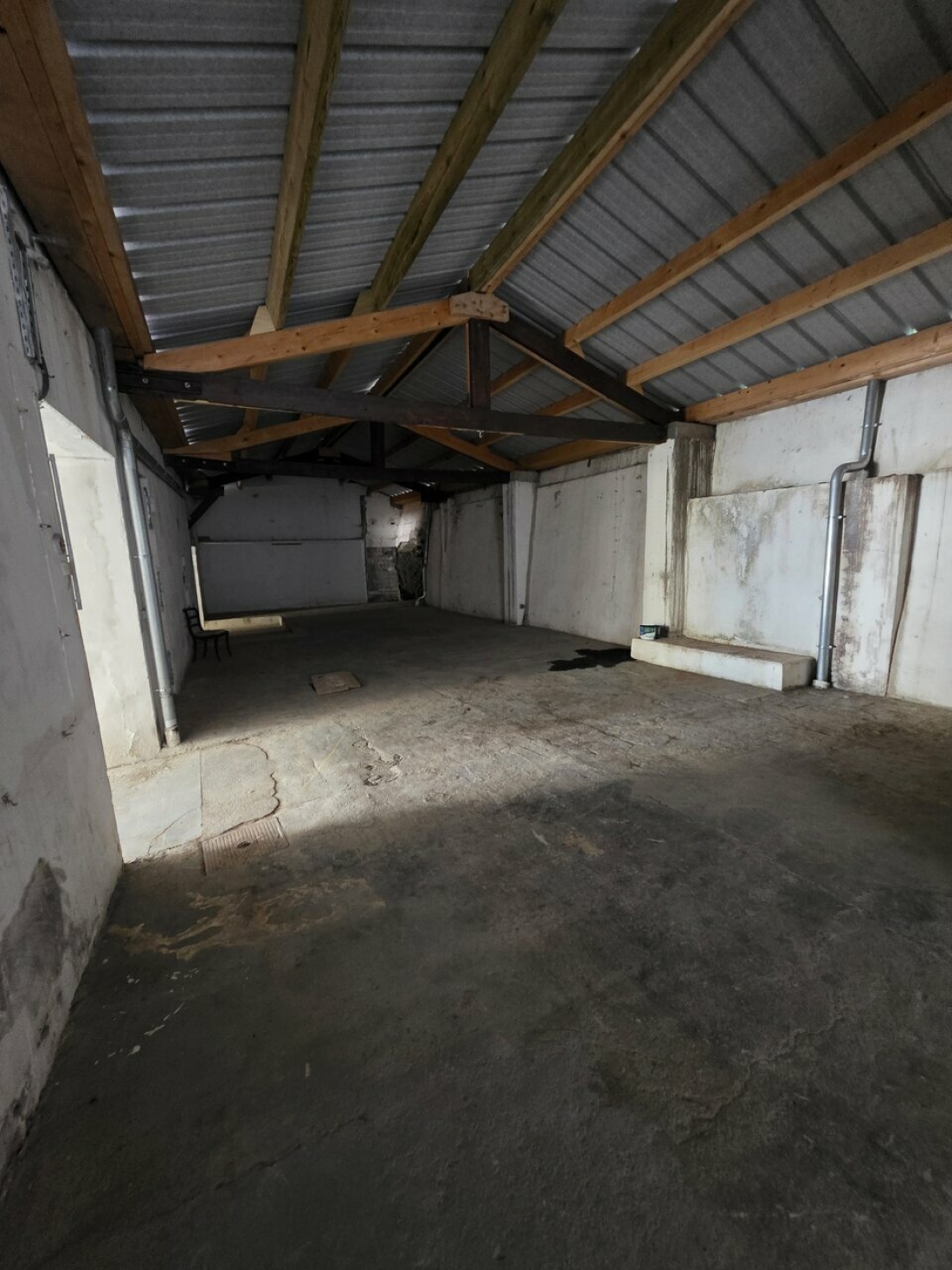 Photo 3 – location Entrepôts / activités	NICE (06000)