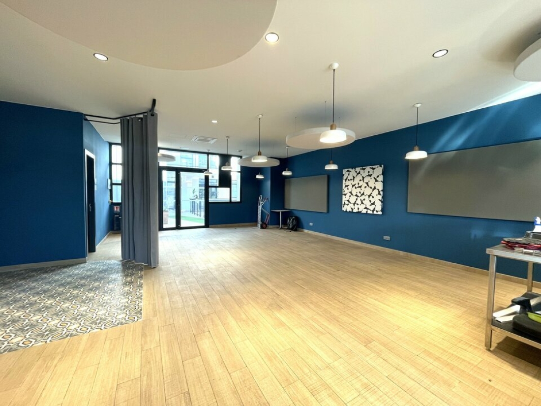 Photo 3 – vente Locaux commerciaux	LA COLLE SUR LOUP (06480)