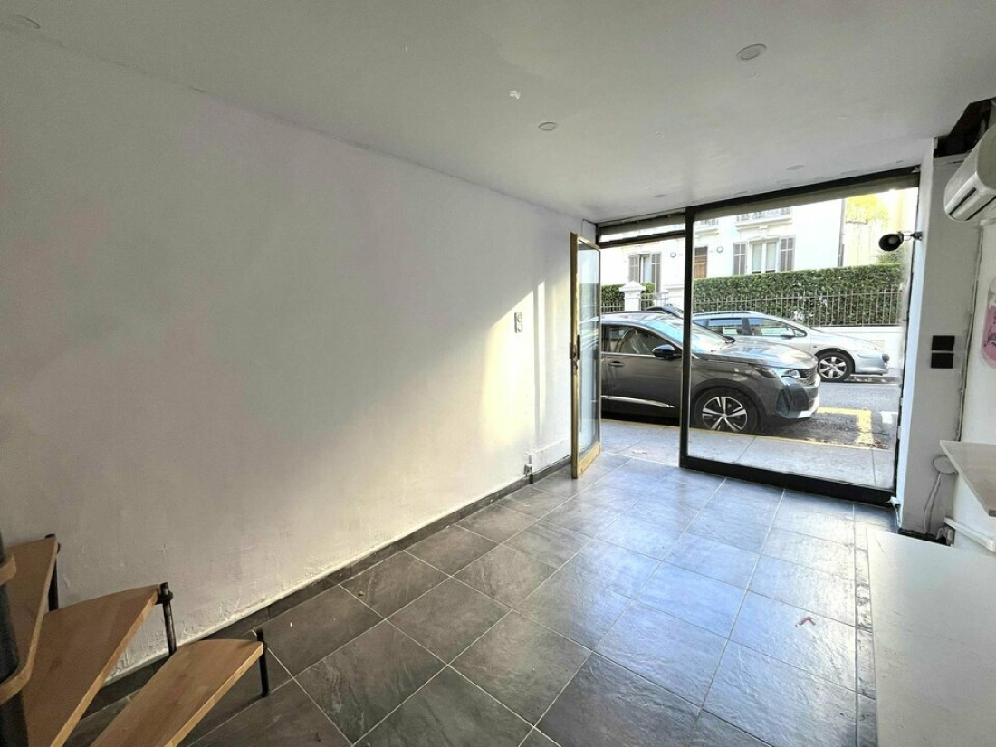 Photo 1 – vente Locaux commerciaux	ANTIBES (06600)