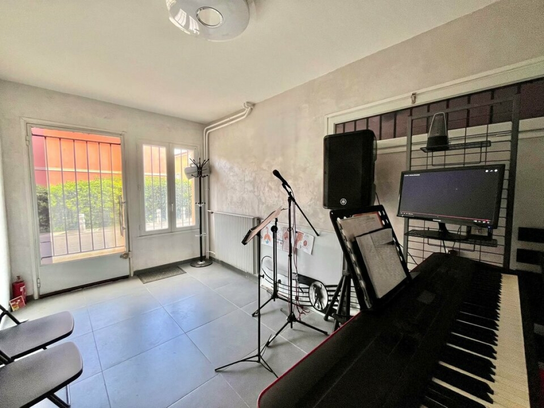 Photo 2 – vente Locaux commerciaux	 (06700)