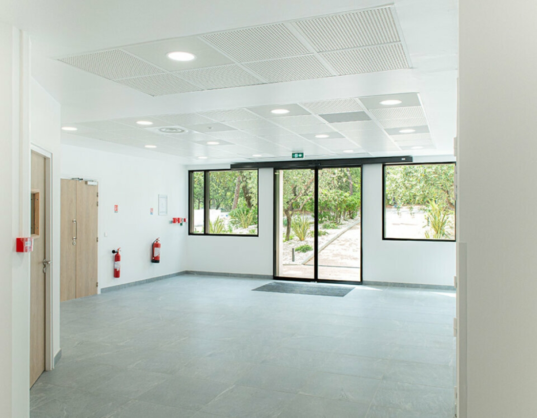 Photo 2 – vente bureaux	VALBONNE (06560)