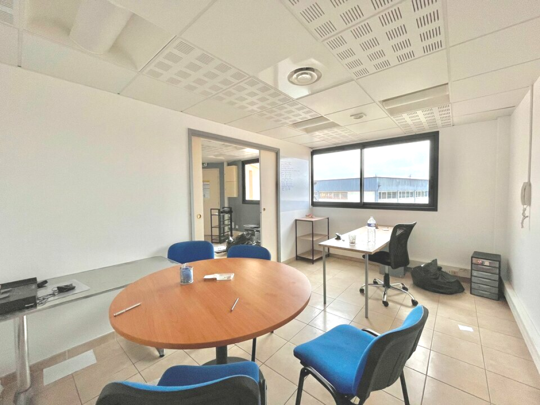 Photo 5 – vente bureaux	MOUANS SARTOUX (06370)