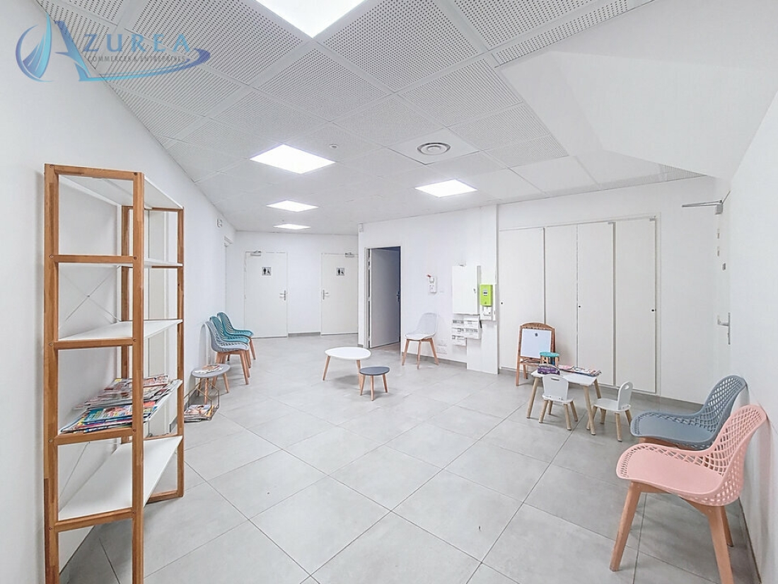 Photo 5 – vente bureaux	CONTES (06390)