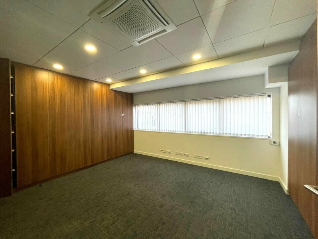 Photo 9 – vente bureaux	VILLENEUVE LOUBET (06270)