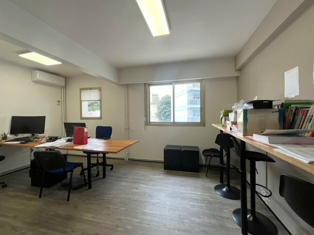 Photo 5 – vente bureaux	CAGNES SUR MER (06800)