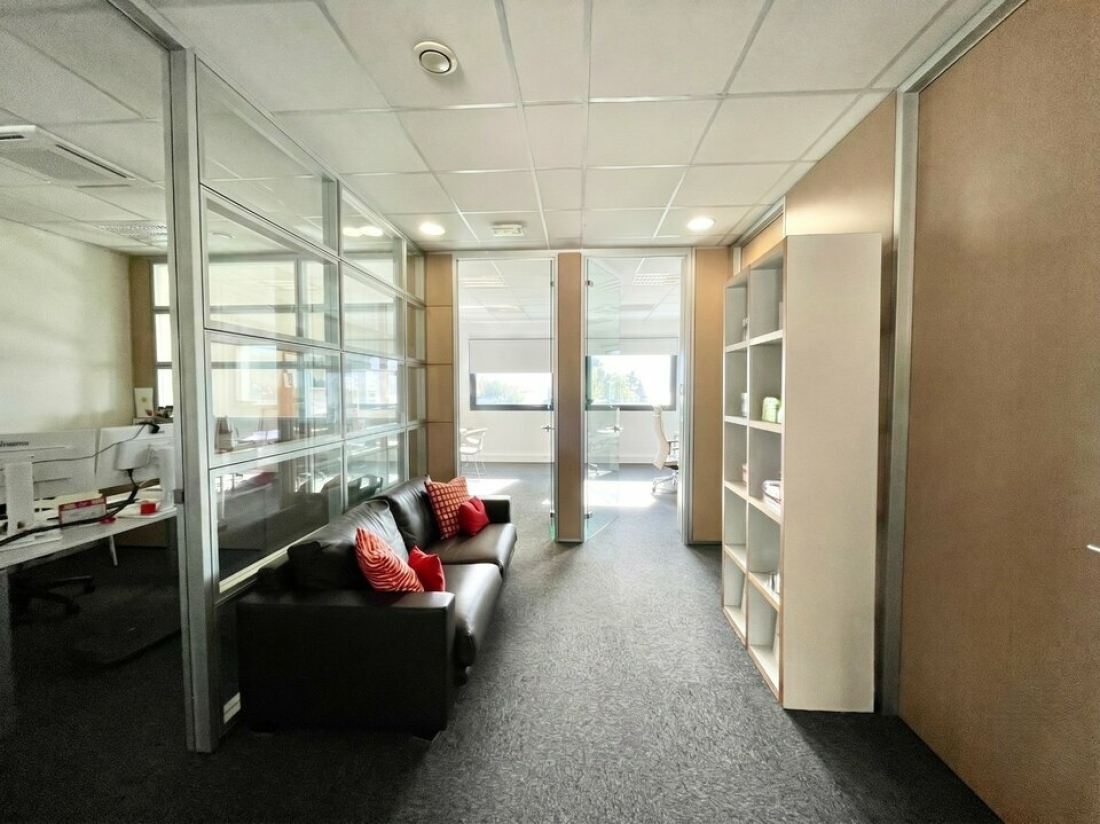 Photo 2 – vente bureaux	CAGNES SUR MER (06800)