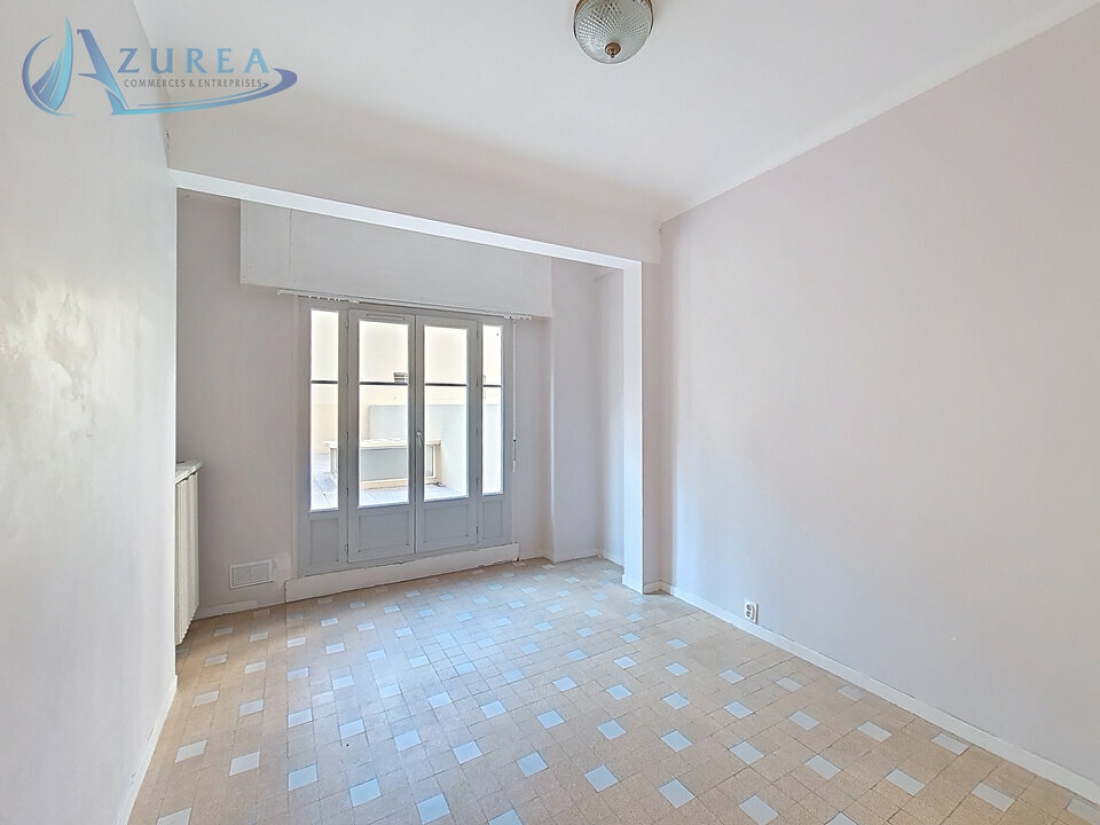 Photo 1 – location bureaux	NICE (06100)