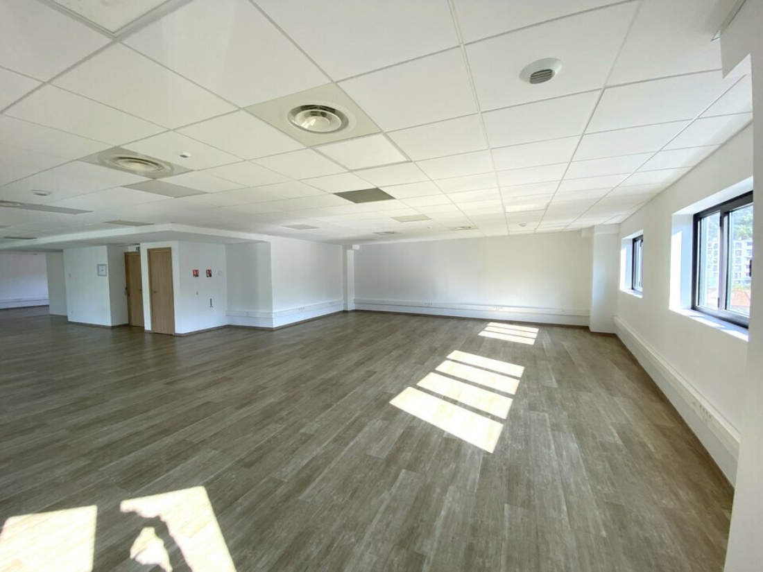 Photo 4 – location bureaux	NICE (06300)