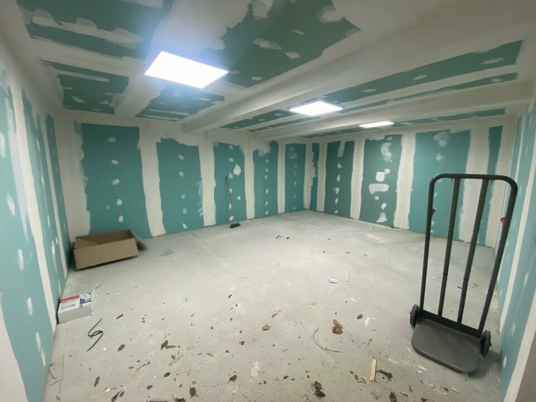 Photo 3 – location Entrepôts / activités	CANNES (06400)