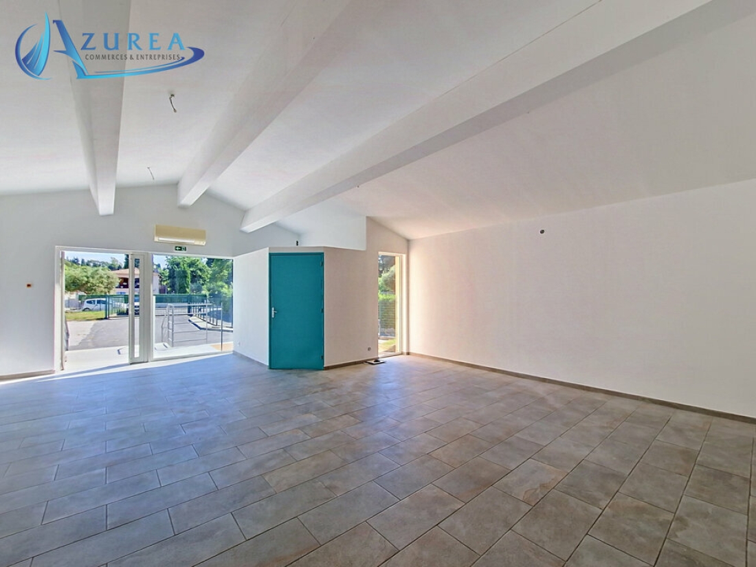 Photo 2 – location Locaux commerciaux	BIOT (06410)