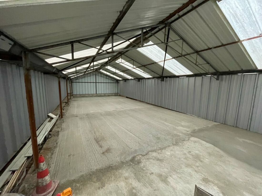 Photo 1 – location Entrepôts / activités	GRASSE (06130)