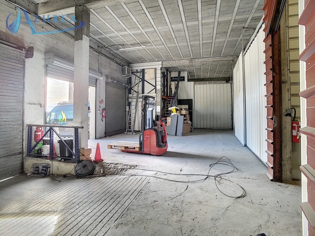 Photo 3 – location Entrepôts / activités	LA GAUDE (06610)