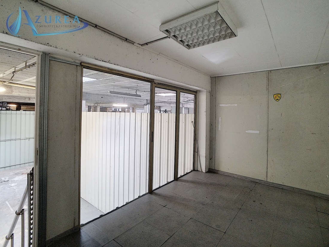 Photo 3 – location Entrepôts / activités	LA GAUDE (06610)