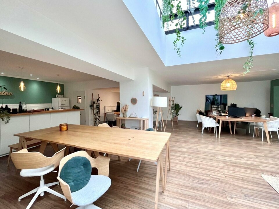Photo 3 – vente bureaux	CANNES (06400)