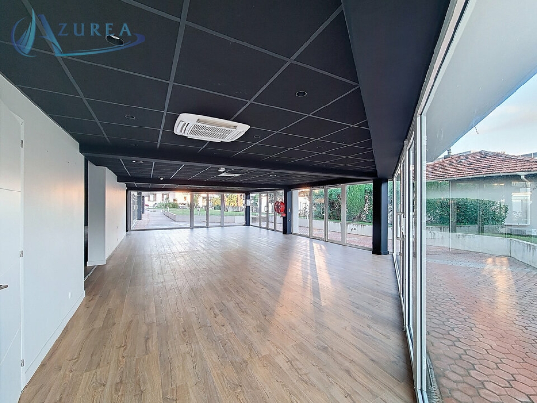 Photo 7 – location Locaux commerciaux	SAINT LAURENT DU VAR (06700)