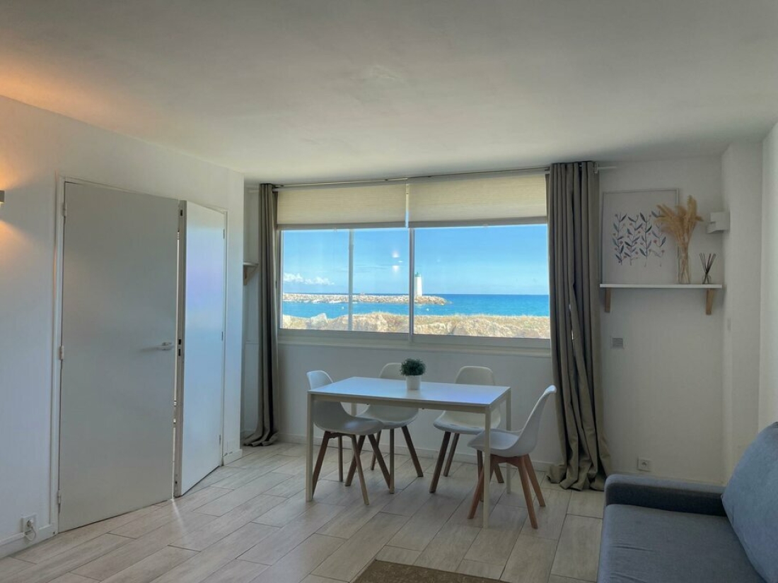 Photo 2 – location Locaux commerciaux	VILLENEUVE LOUBET (06270)