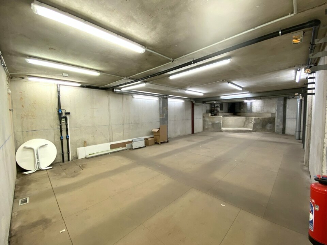 Photo 3 – location Entrepôts / activités	VALLAURIS (06220)