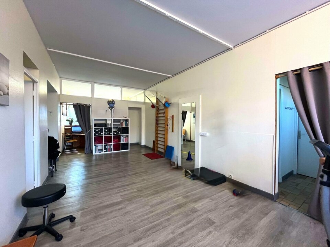 Photo 1 – location Locaux commerciaux	LE CANNET (06110)