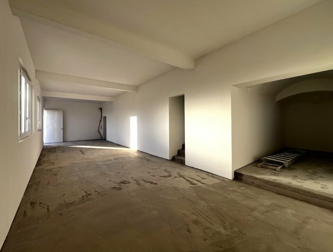 Photo 3 – location Entrepôts / activités	NICE (06200)