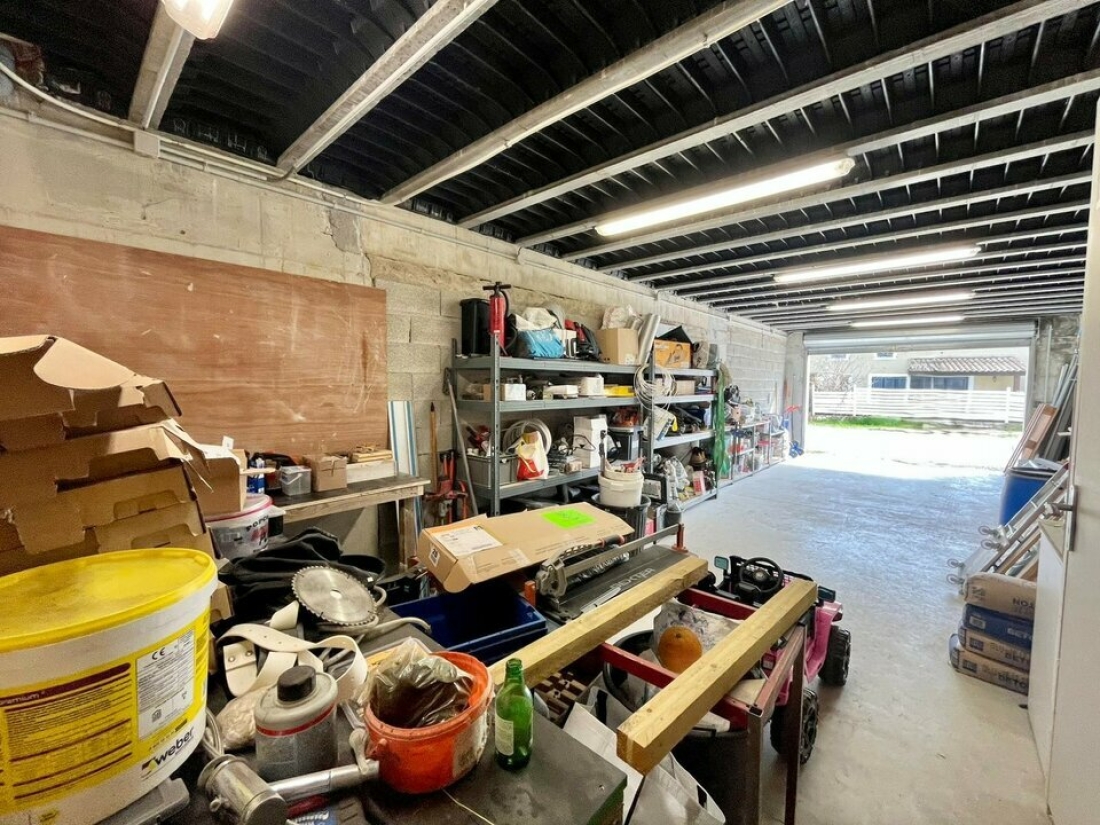 Photo 3 – location Entrepôts / activités	MONTAUROUX (83440)