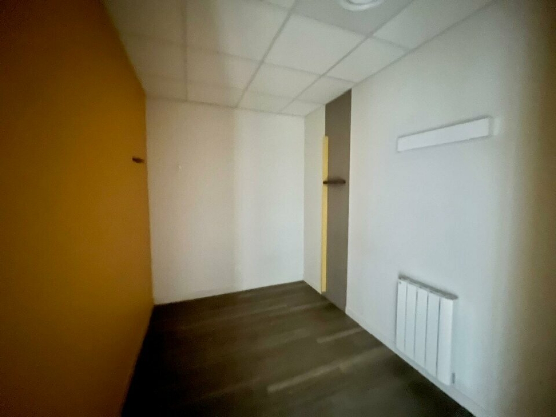 Photo 5 – location Locaux commerciaux	ROQUEBRUNE SUR ARGENS (83520)