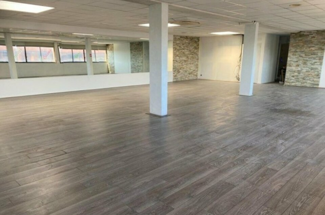 Photo 1 – vente bureaux	CANNES LA BOCCA (06150)