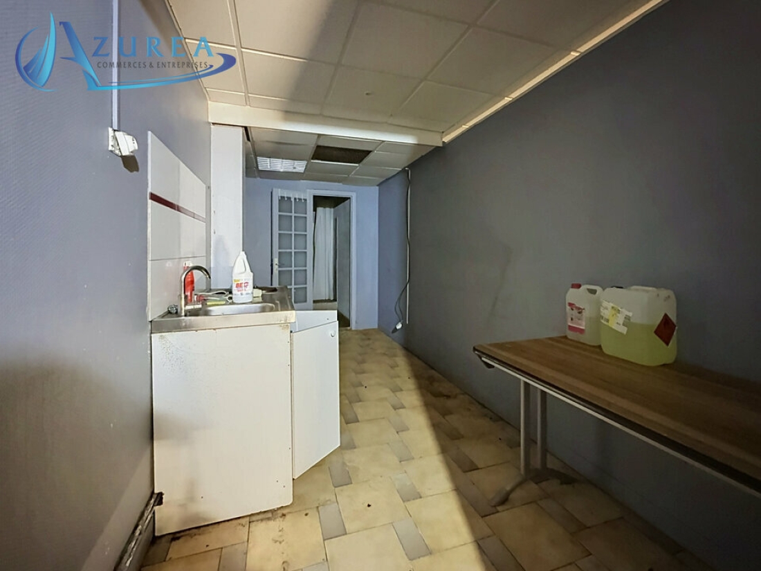 Photo 8 – location Entrepôts / activités	NICE (06100)