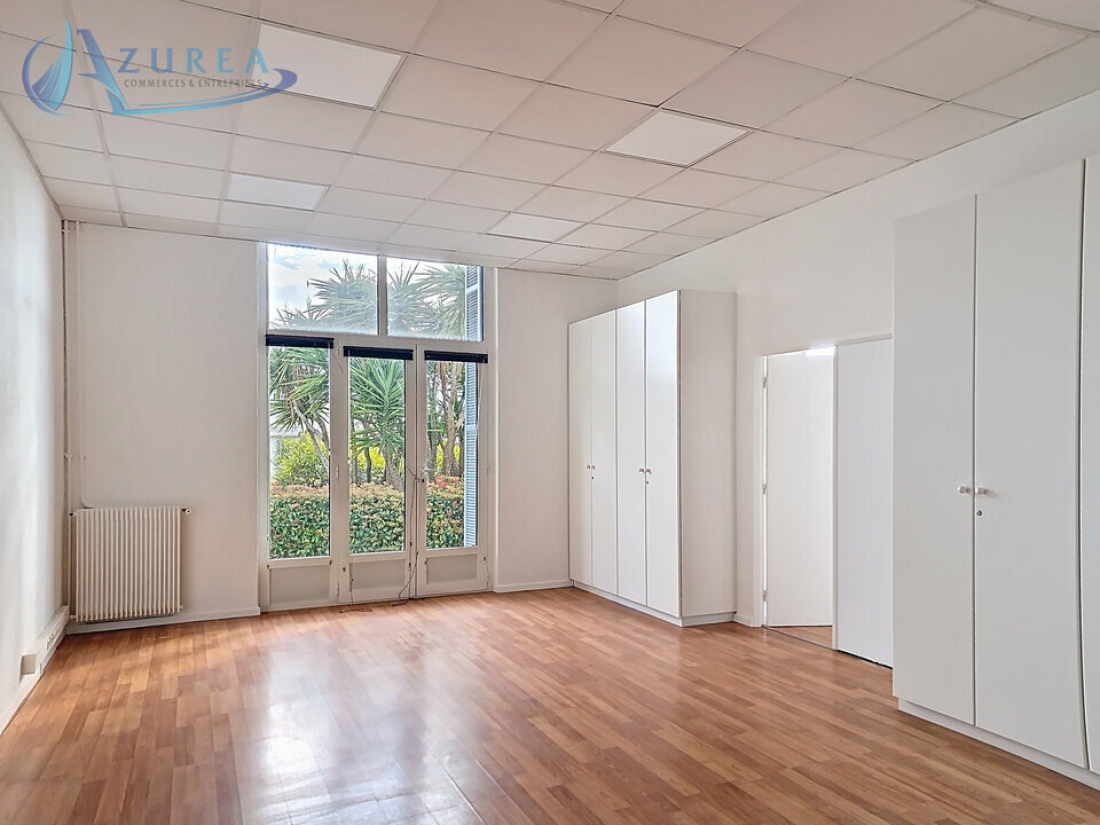 Photo 2 – location bureaux	NICE (06300)