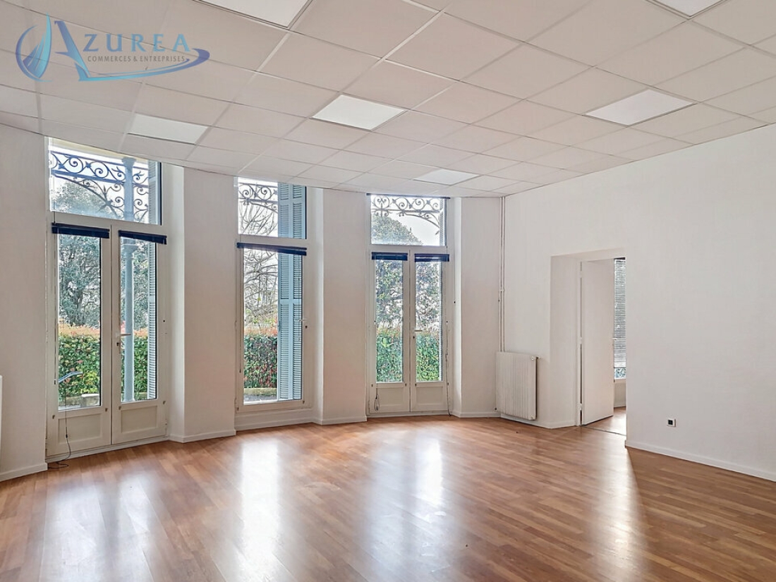 Photo 1 – location bureaux	NICE (06300)