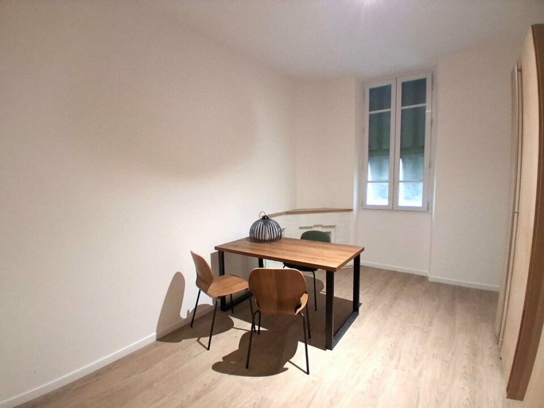 Photo 1 – location bureaux	NICE (06300)