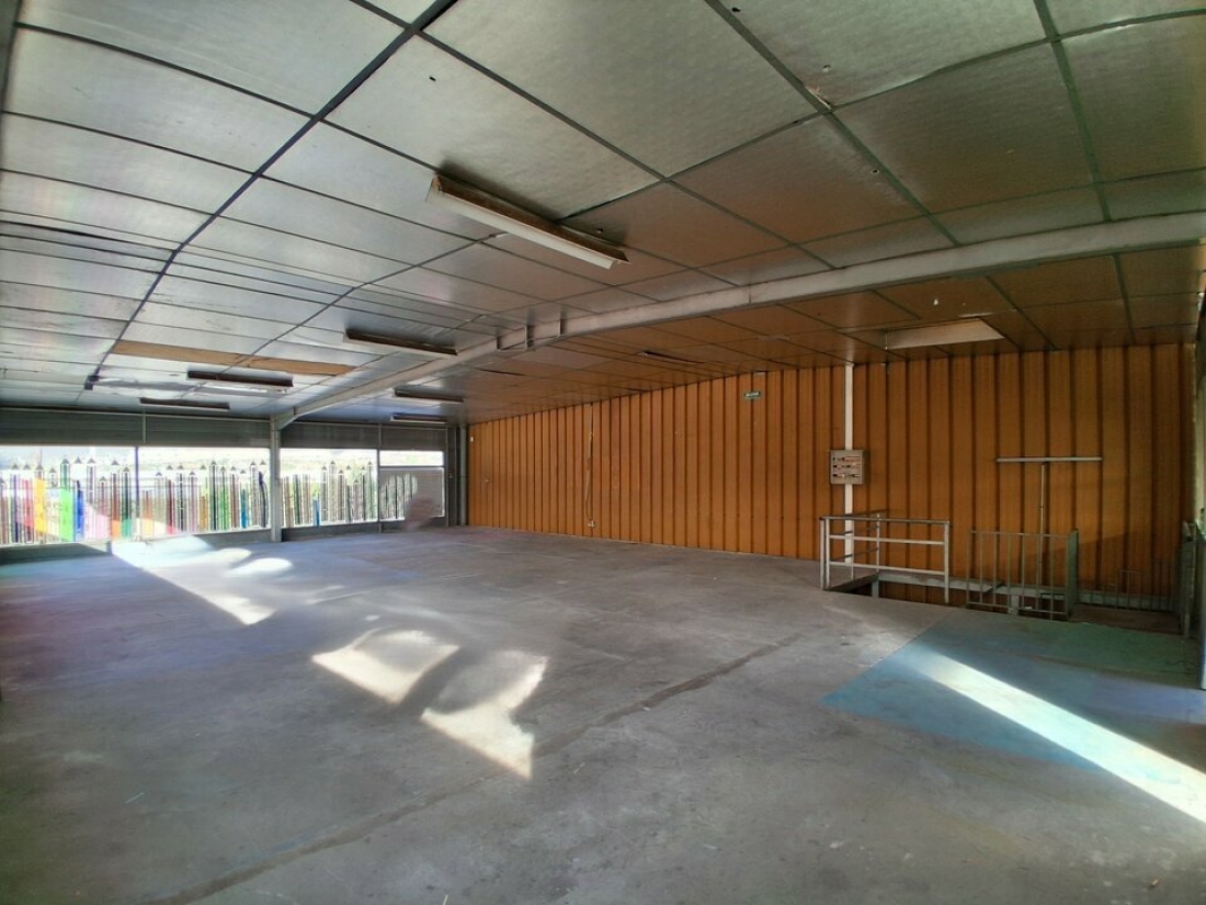 Photo 1 – location Locaux commerciaux	SAINT-JEANNET (06640)