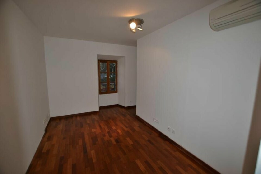 Photo 10 – vente Immeubles	VALBONNE (06560)