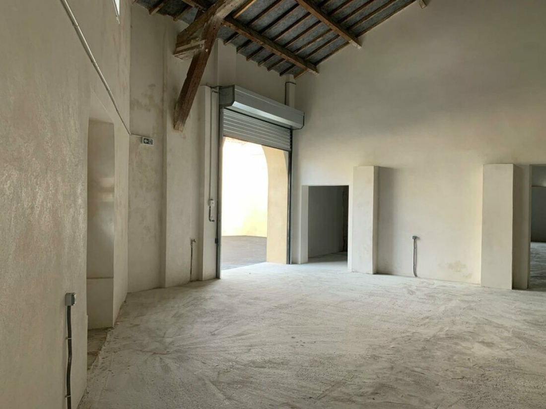 Photo 5 – location Entrepôts / activités	NICE (06300)