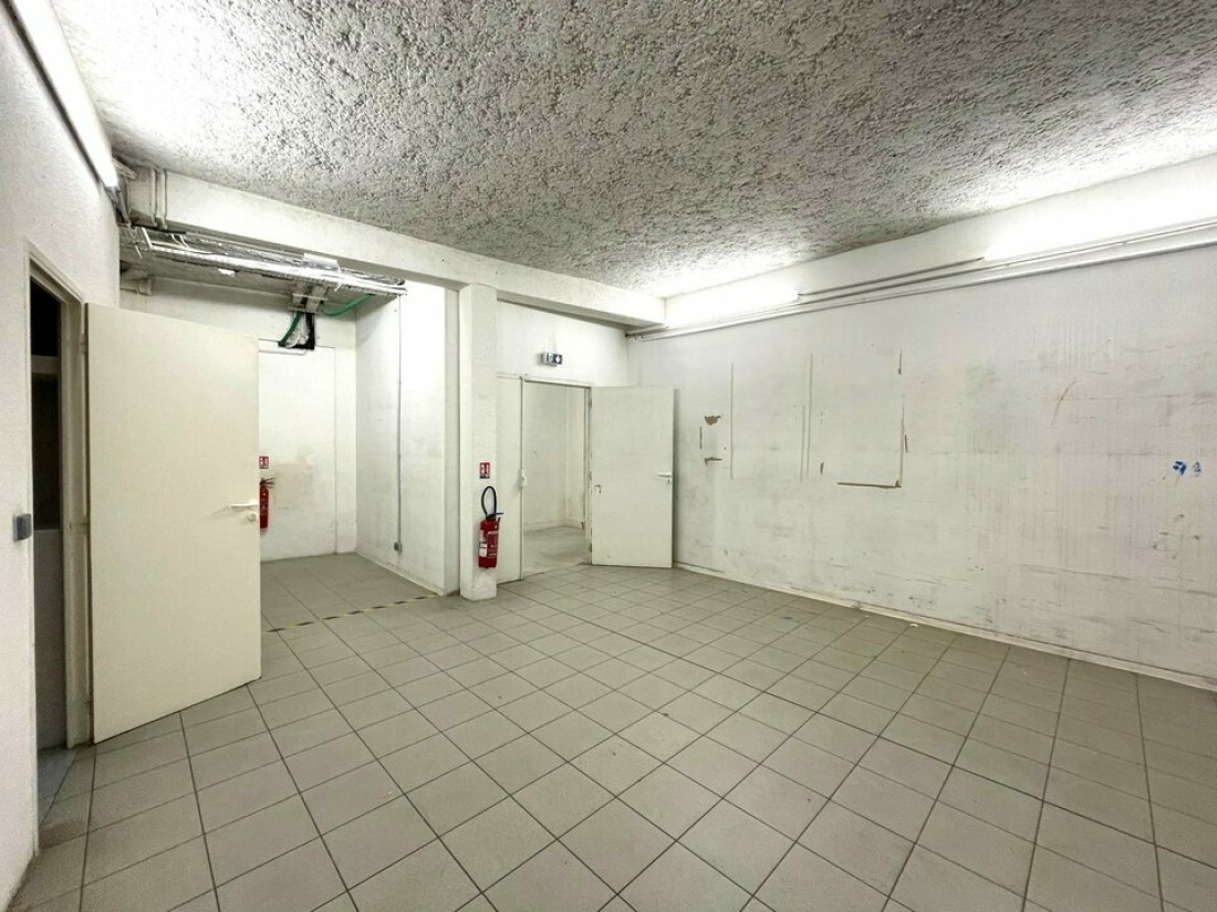 Photo 4 – location Locaux commerciaux	 (06000)