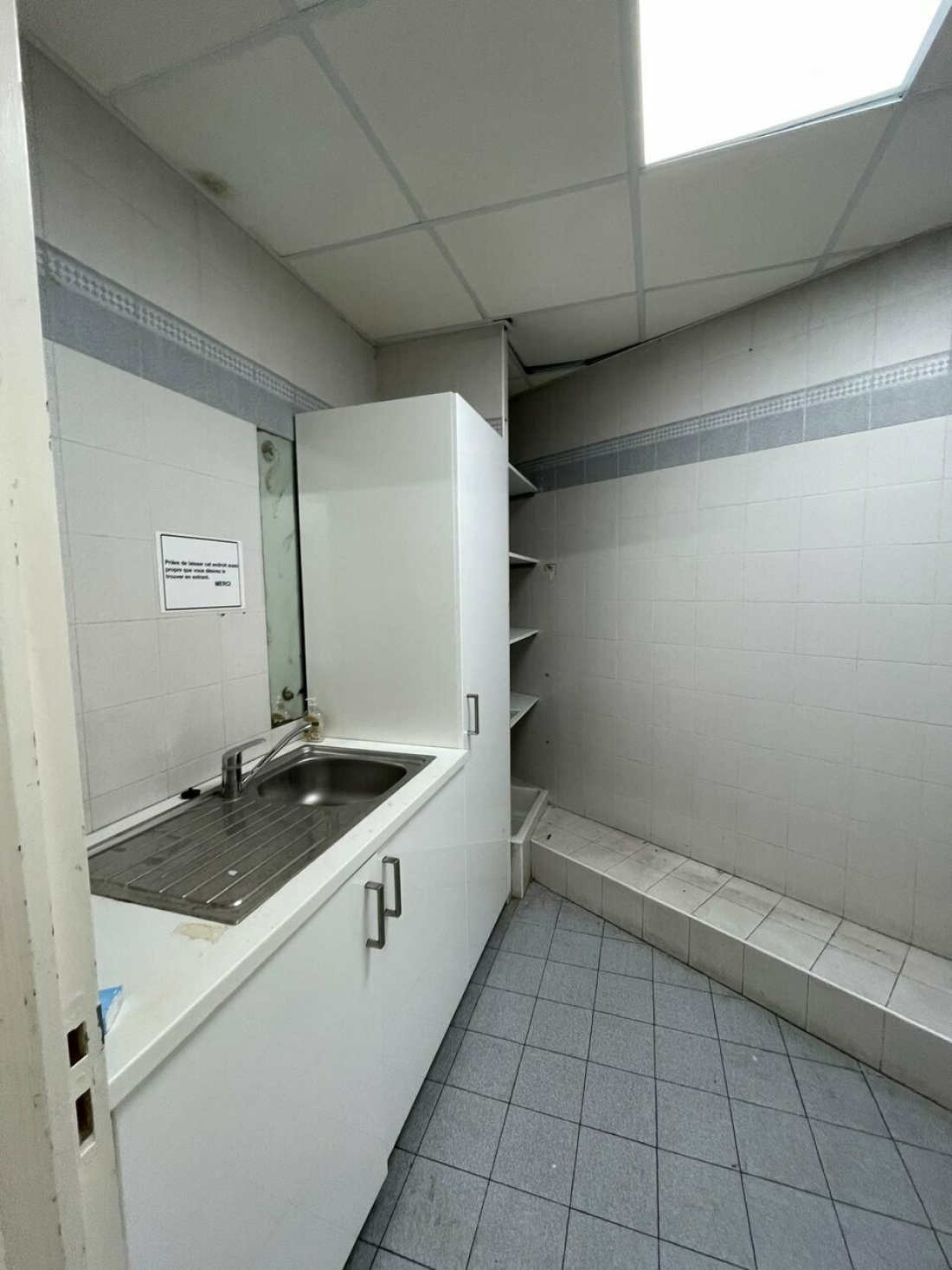 Photo 9 – location Locaux commerciaux	 (06000)