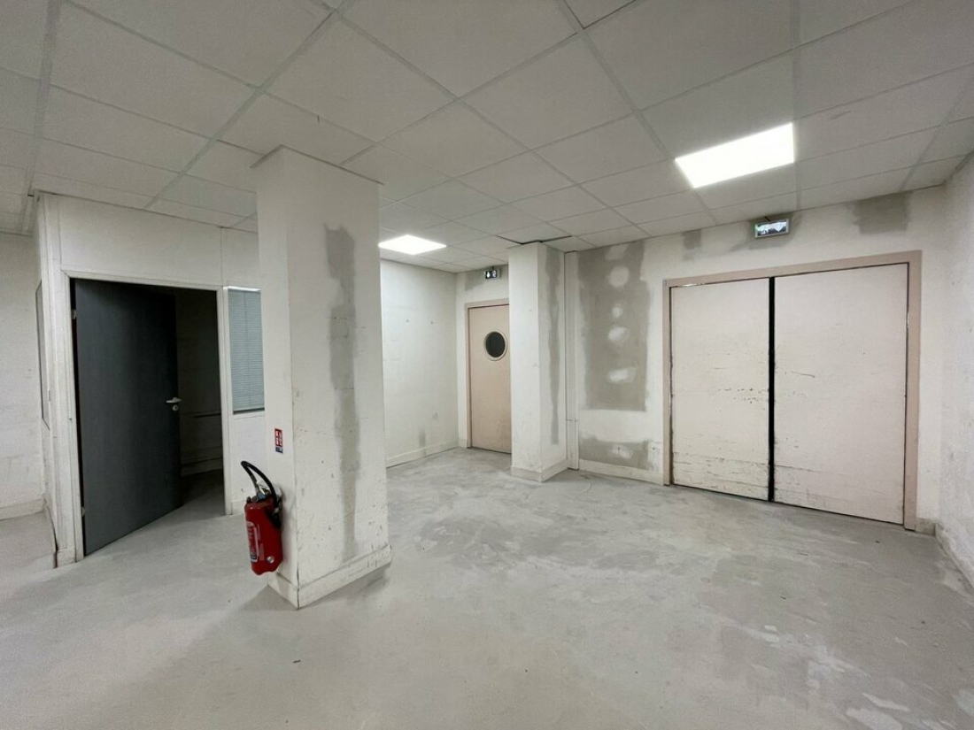 Photo 5 – location Locaux commerciaux	 (06000)