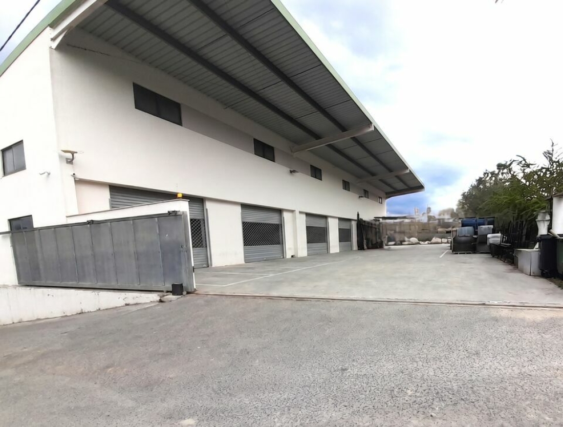 Photo 9 – location Entrepôts / activités	MOUGINS (06250)