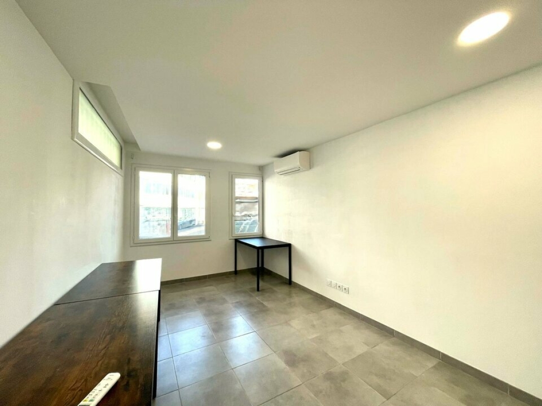 Photo 3 – location bureaux	NICE (06100)