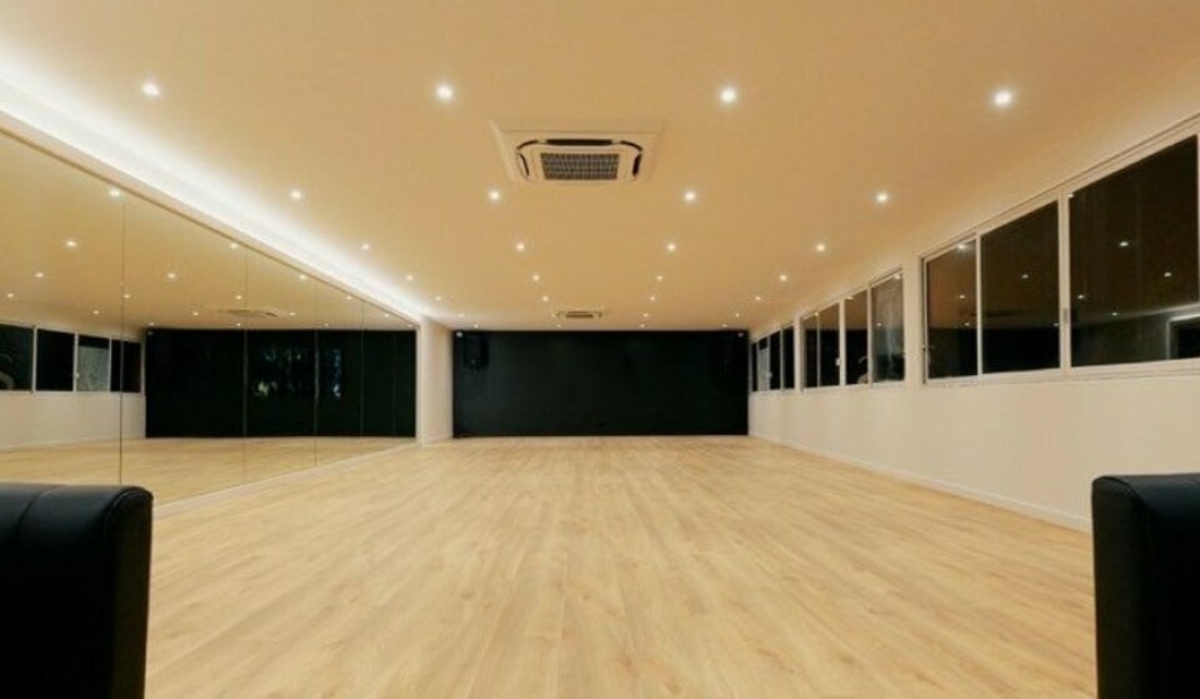 Photo 3 – vente bureaux	CANNES LA BOCCA (06150)