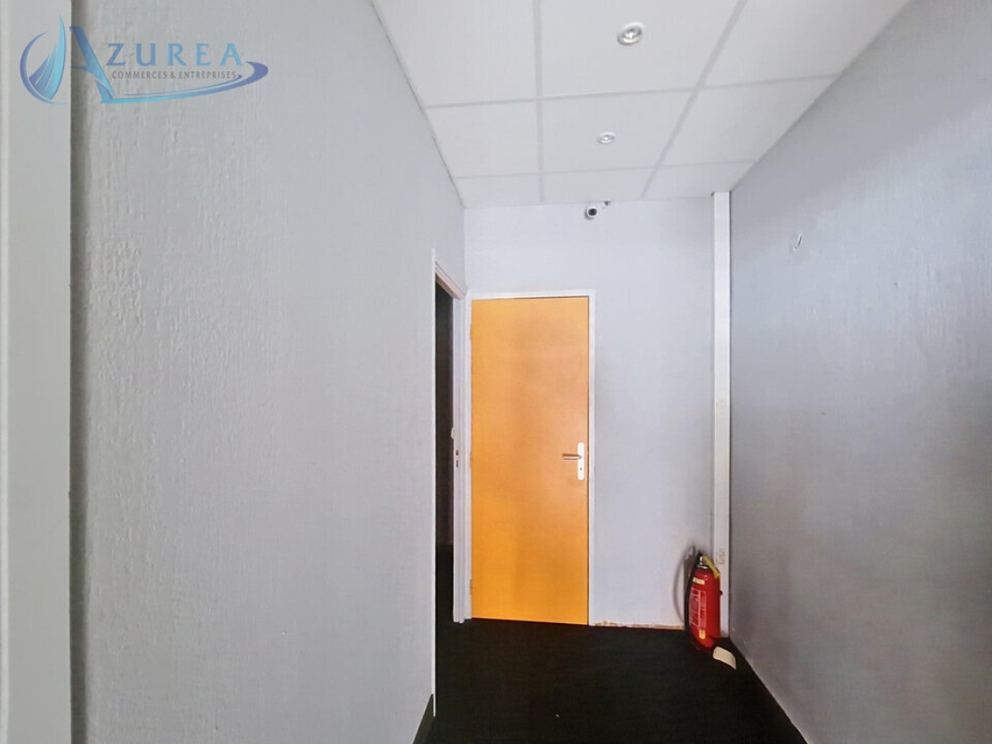 Photo 3 – location Locaux commerciaux	NICE (06300)